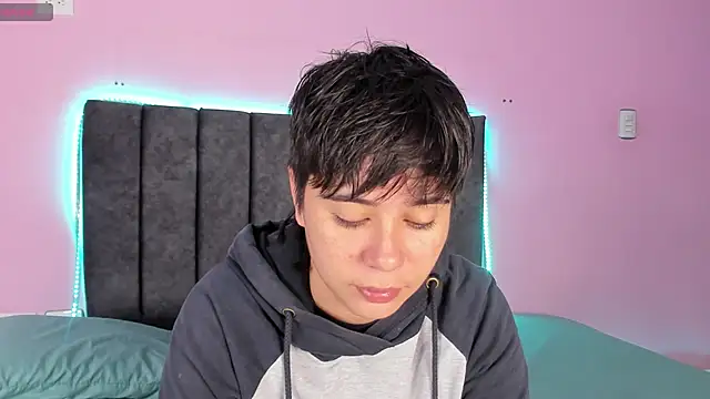 AbbySmiitth  online show from February 2025 12:12:01 PM