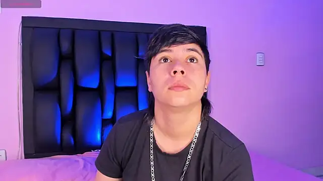 AbbySmiitth  online show from March 2025 12:17:01 PM