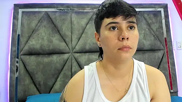 AbbySmiitth  online show from March 2026 10:13:02 PM