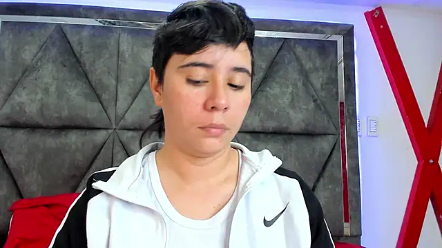 AbbySmiitth  online show from April 2026 11:31:01 PM