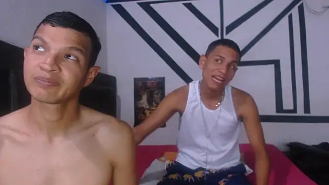 Snapshot of badssboys_always chatting on January 2025 04:10:02 AM badssboys always online show from January 2025 04:10:02 AM