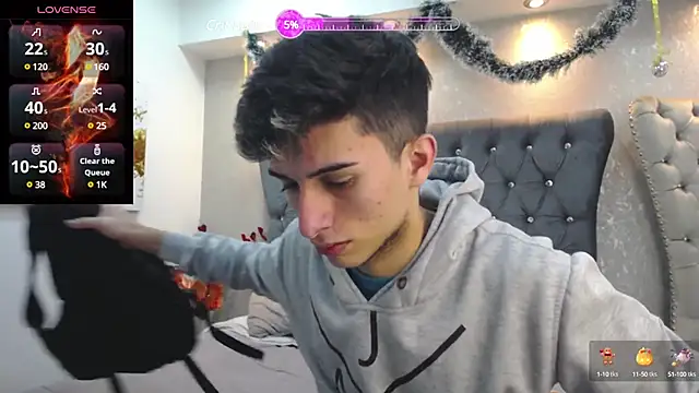 MrWilliseo online show from January 2025 07:49:02 PM