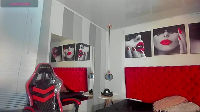 KENDER21  online show from February 2025 12:33:02 PM