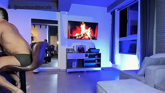 Maximo Marcelo online show from January 2025 02:08:02 AM