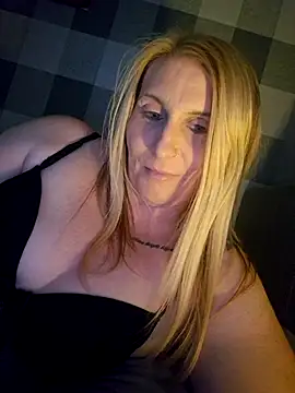 Snapshot of Northern_Tease chatting on February 2026 09:57:01 PM Northern Tease online show from February 2026 09:57:01 PM