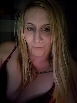 Snapshot of Northern_Tease chatting on April 2026 09:46:01 PM Northern Tease online show from April 2026 09:46:01 PM