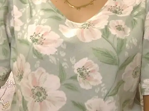  FluffyHxney  online show from October 2025 04:05:02 PM