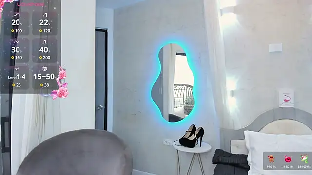 Snapshot of Venusflame__ chatting on January 2025 01:12:02 PM Venusflame online show from January 2025 01:12:02 PM