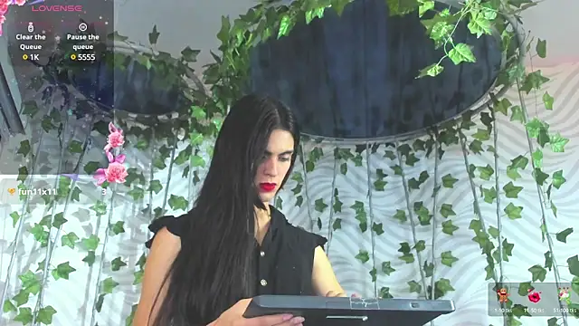 Snapshot of Venusflame__ chatting on February 2025 01:48:02 PM Venusflame online show from February 2025 01:48:02 PM