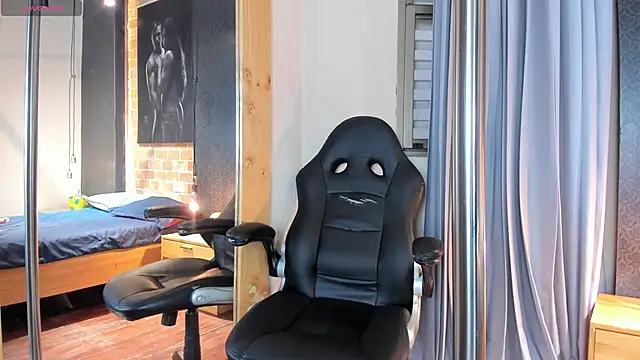 Snapshot of Venusflame__ chatting on March 2025 11:45:02 AM Venusflame online show from March 2025 11:45:02 AM