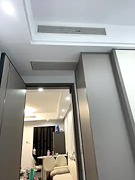 xyebobs online show from September 2025 02:30:02 PM