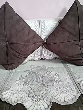 milf-kaira online show from December 2024 07:26:02 AM