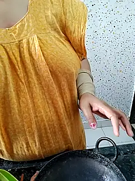 milf-kaira online show from March 2025 03:02:02 AM