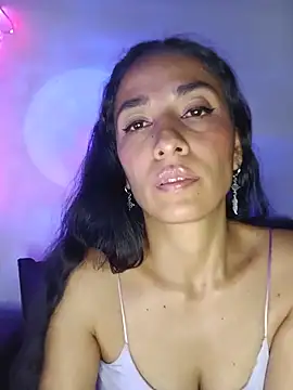 Snapshot of chloewildd_ chatting on May 2026 12:08:01 AM chloewildd online show from May 2026 12:08:01 AM