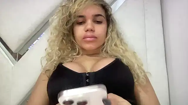 brithneysquirt online show from December 2025 12:19:02 AM