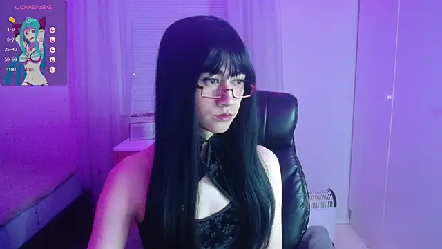 lewd pillows online show from February 2025 06:17:02 PM