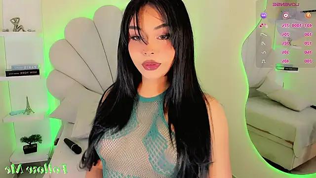 ValentinaMarinn online show from March 2026 09:19:02 PM