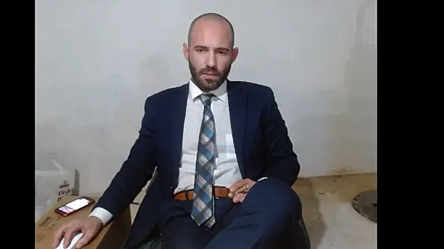 Snapshot of TheNakedPreacher chatting on December 2024 03:17:01 PM TheNakedPreacher online show from December 2024 03:17:01 PM