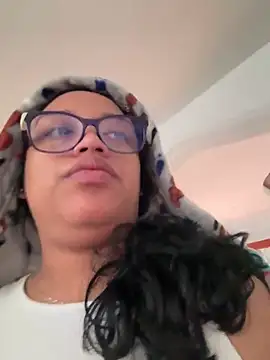 angela angels  online show from December 2024 05:05:01 PM