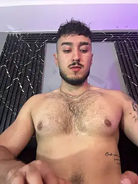 Snapshot of Zionmattis chatting on March 2026 10:24:02 PM Zionmattis online show from March 2026 10:24:02 PM