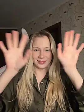 Snapshot of AnnAbbey chatting on January 2025 01:12:02 PM AnnAbbey online show from January 2025 01:12:02 PM