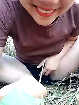 Betty20zx online show from January 2025 05:22:02 AM