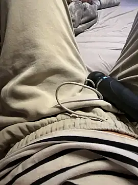 Ana-05 online show from October 2025 07:04:02 PM