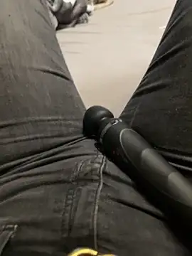 Ana-05 online show from October 2025 07:36:02 PM