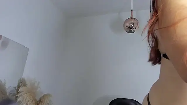 Snapshot of carolayrosse chatting on January 2025 06:01:02 AM carolayrosse online show from January 2025 06:01:02 AM