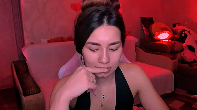Swee Alicee online show from July 2026 07:35:02 PM
