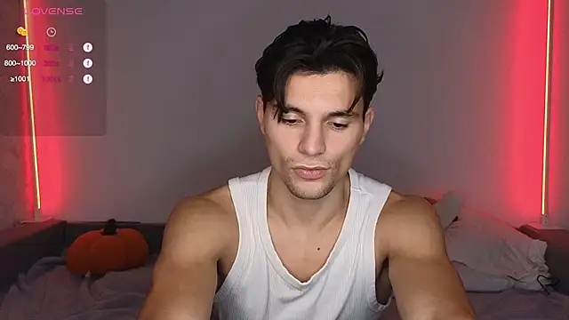 denlover1 online show from November 2025 01:19:01 AM