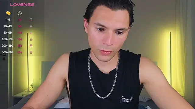 Snapshot of denlover1 chatting on May 2026 03:39:02 PM denlover1 online show from May 2026 03:39:02 PM