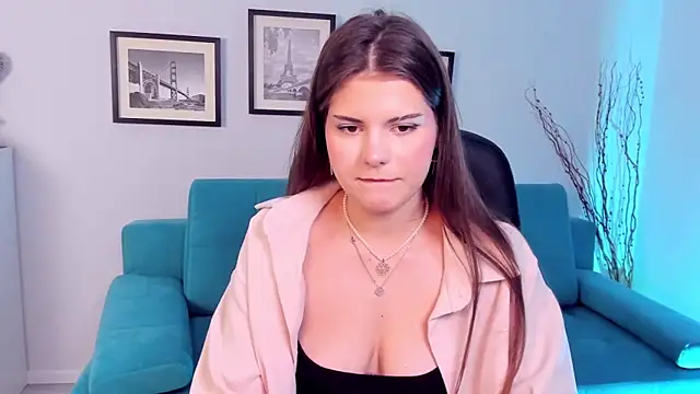 AdeliaKiss online show from December 2024 08:44:01 PM