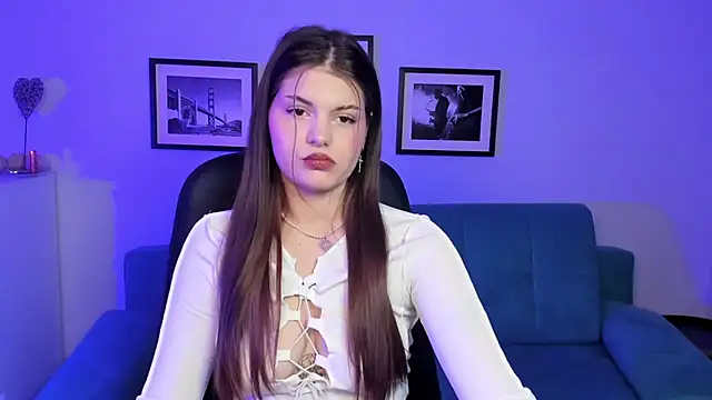 AdeliaKiss online show from January 2025 03:04:01 PM