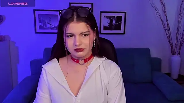 AdeliaKiss online show from February 2025 12:03:02 PM