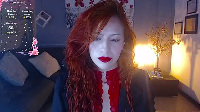 Snapshot of sahra_taylor_ chatting on January 2025 02:21:01 PM sahra taylor online show from January 2025 02:21:01 PM