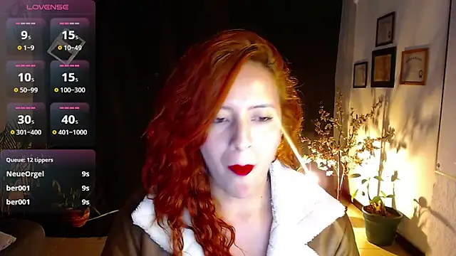 Snapshot of sahra_taylor_ chatting on February 2025 05:16:01 PM sahra taylor online show from February 2025 05:16:01 PM