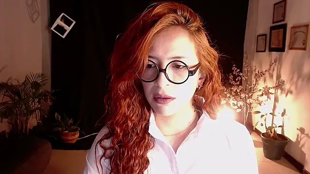 Snapshot of sahra_taylor_ chatting on February 2025 02:31:02 PM sahra taylor online show from February 2025 02:31:02 PM