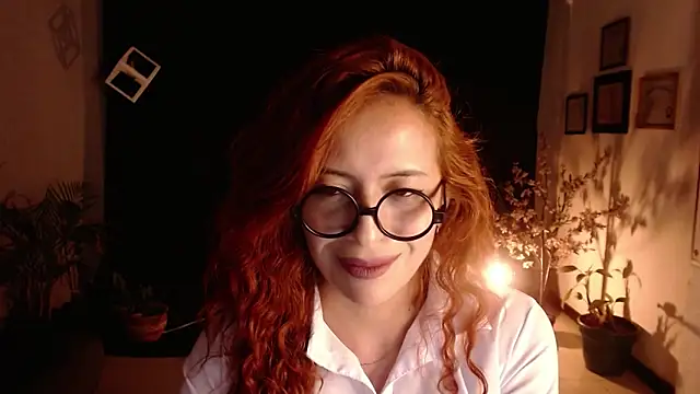 Snapshot of sahra_taylor_ chatting on February 2025 08:34:02 PM sahra taylor online show from February 2025 08:34:02 PM