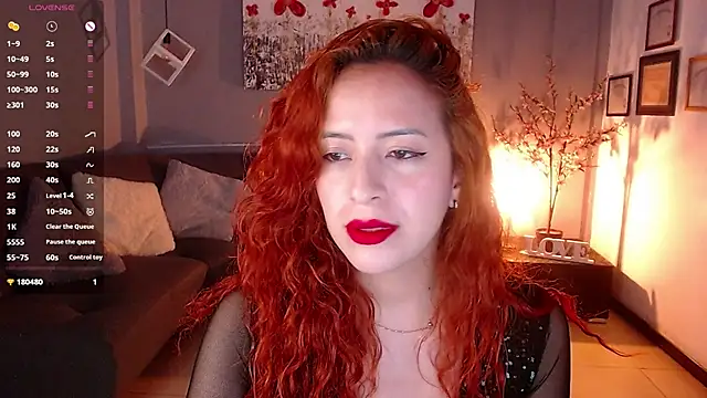 Snapshot of sahra_taylor_ chatting on March 2025 02:45:02 PM sahra taylor online show from March 2025 02:45:02 PM