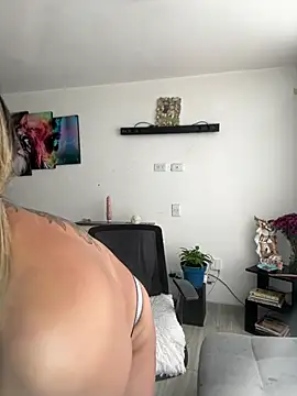 Snapshot of _Maraa chatting on February 2026 05:31:01 PM Maraa online show from February 2026 05:31:01 PM