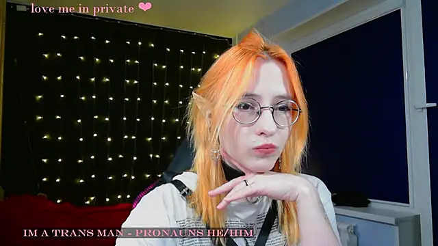 Snapshot of Honelin chatting on February 2025 04:10:01 PM Honelin online show from February 2025 04:10:01 PM