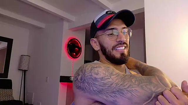 tony muscle online show from October 2025 11:02:02 PM