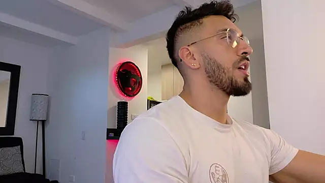 tony muscle online show from October 2025 09:59:01 PM