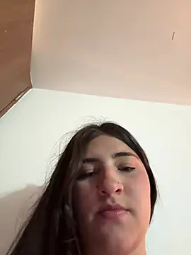 Snapshot of AhriCutte chatting on February 2025 11:16:01 PM AhriCutte online show from February 2025 11:16:01 PM