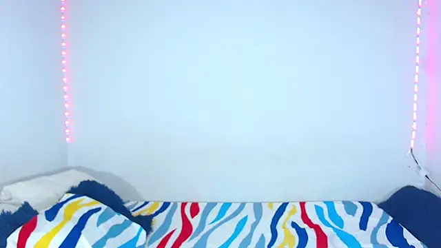 Snapshot of JessicaEbony chatting on December 2024 01:25:01 AM JessicaEbony online show from December 2024 01:25:01 AM