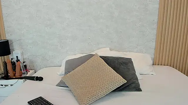 Snapshot of mayragonzpe__ chatting on March 2025 01:08:01 PM mayragonzpe online show from March 2025 01:08:01 PM