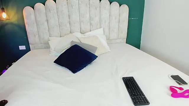 Snapshot of mayragonzpe__ chatting on October 2025 12:19:02 AM mayragonzpe online show from October 2025 12:19:02 AM