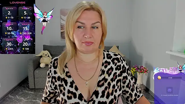 Lili Crossi online show from July 2026 05:58:01 AM