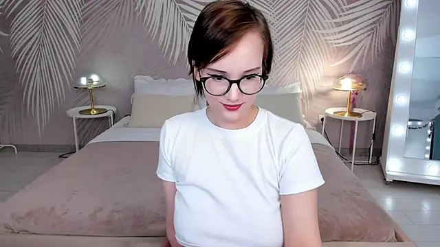 StellaGloww online show from January 2025 08:14:01 AM